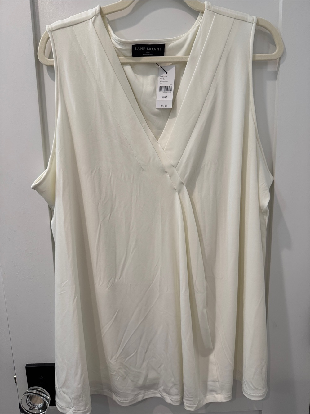 Lane Bryant Ivory V-Neck Sleeveless Blouse